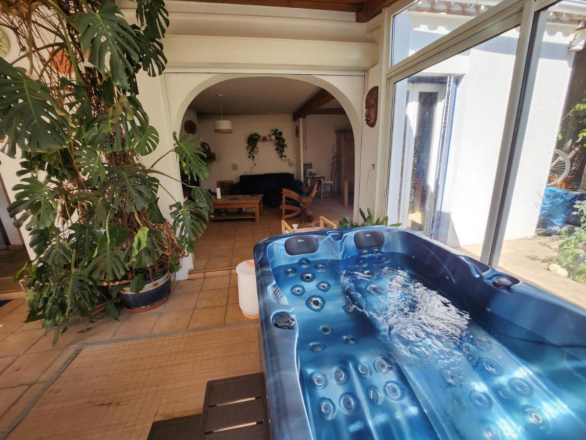 Villa Spa Coconing Pennautier Exterior photo